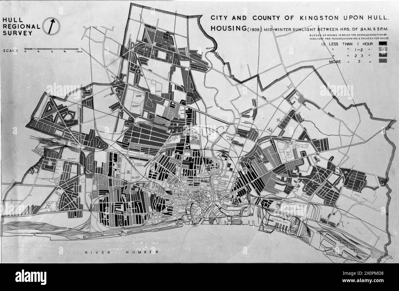 La mappa regionale Hull del 1939 mostra la durata della luce solare di metà inverno tra le 9:00 e le 15:00 per la pianificazione urbana e la ricostruzione. Foto Stock