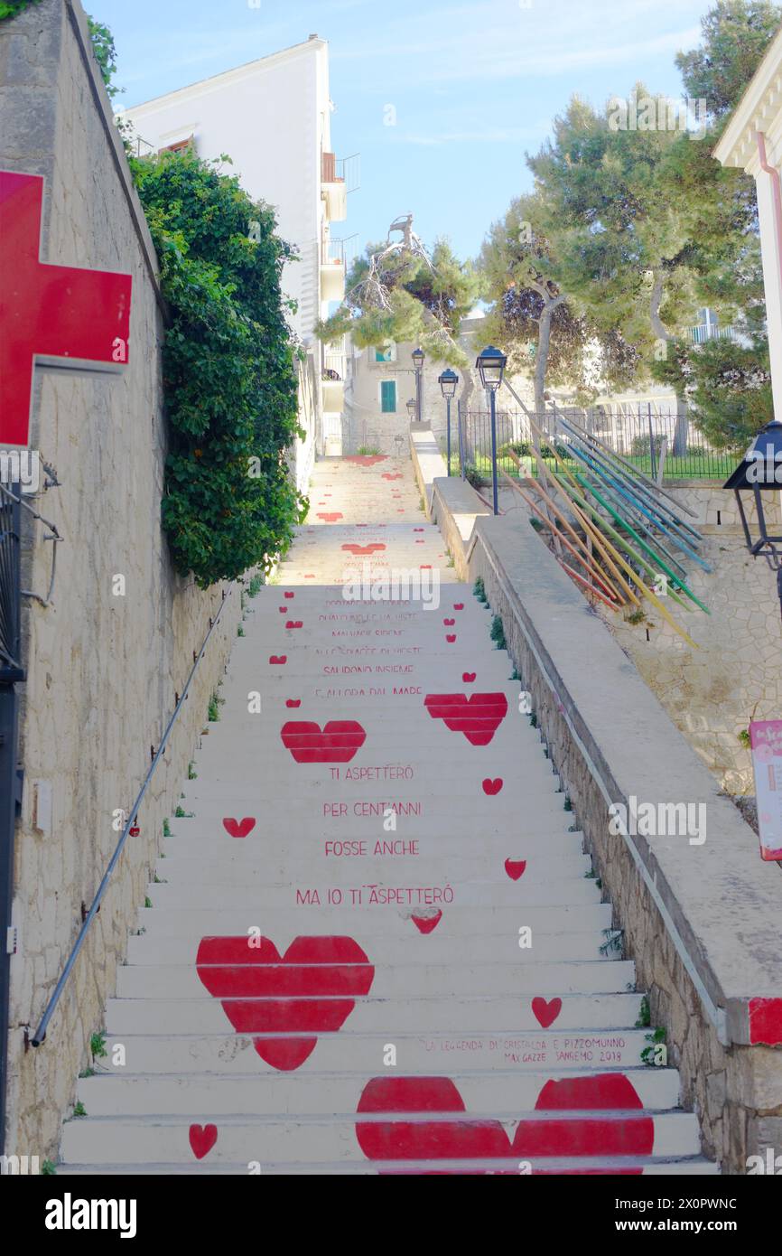 Italia, Puglia, Vieste, la Scalinata dell'amore, scalinata d'amore Foto Stock