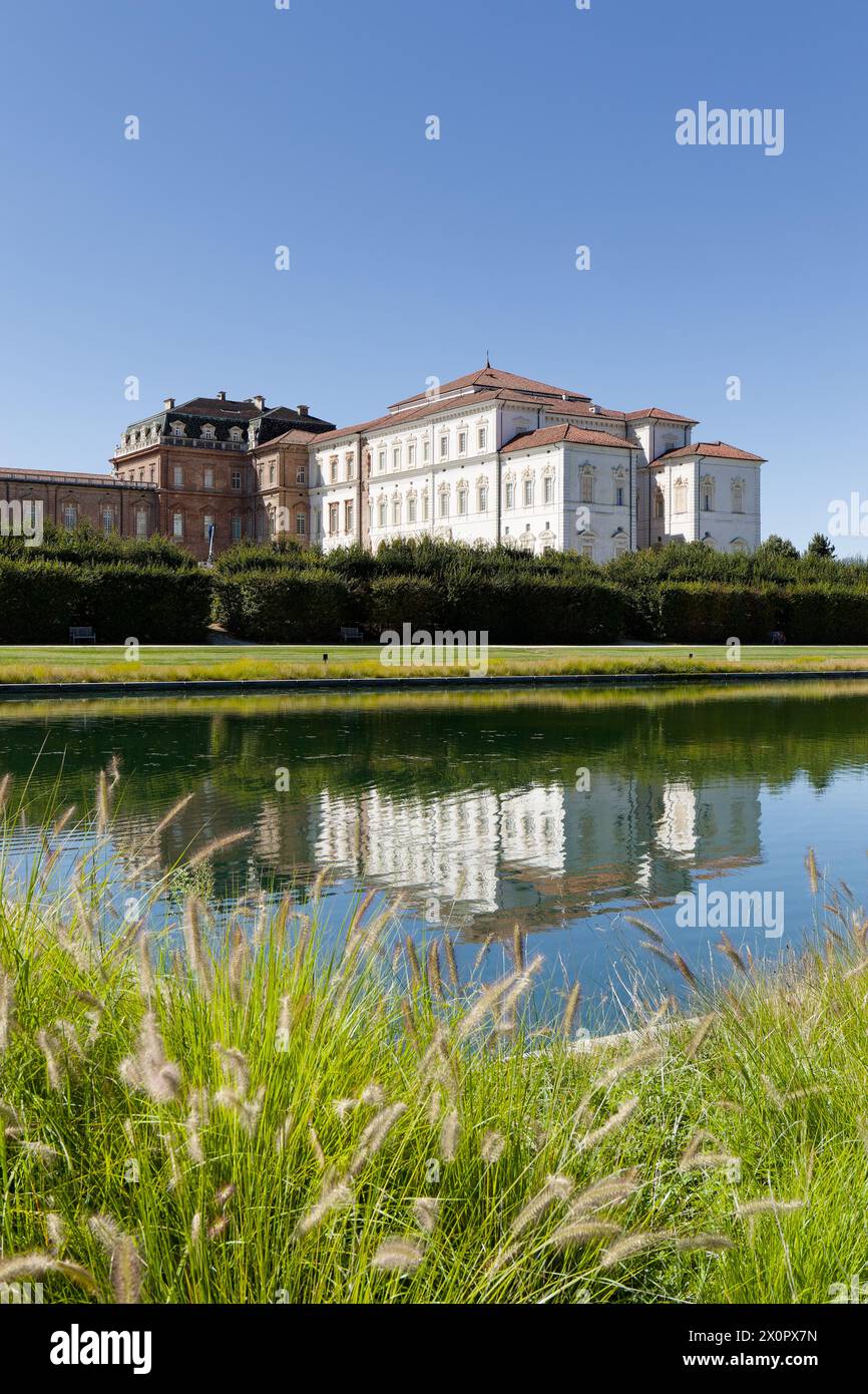 Vista del Palazzo reale di Venaria, sede della riunione ministeriale del G7 su clima, energia e ambiente. Credito: Alamy Stock Photo Foto Stock