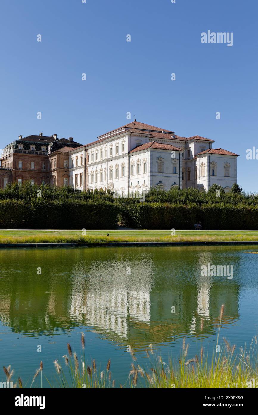 Vista del Palazzo reale di Venaria, sede della riunione ministeriale del G7 su clima, energia e ambiente. Credito: Alamy Stock Photo Foto Stock