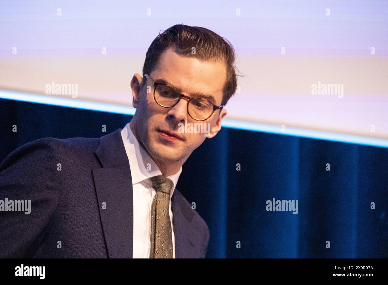 Alex Vanopslagh presidente dell'Alleanza Liberale durante l'incontro nazionale del partito dell'Alleanza Liberale presso il Tivoli Hotel & Congress Center sabato 13 aprile 2024 Copenhagen Tivoli Hotel Danimarca Copyright: XKristianxTuxenxLadegaardxBergx 2E6A4813 Foto Stock