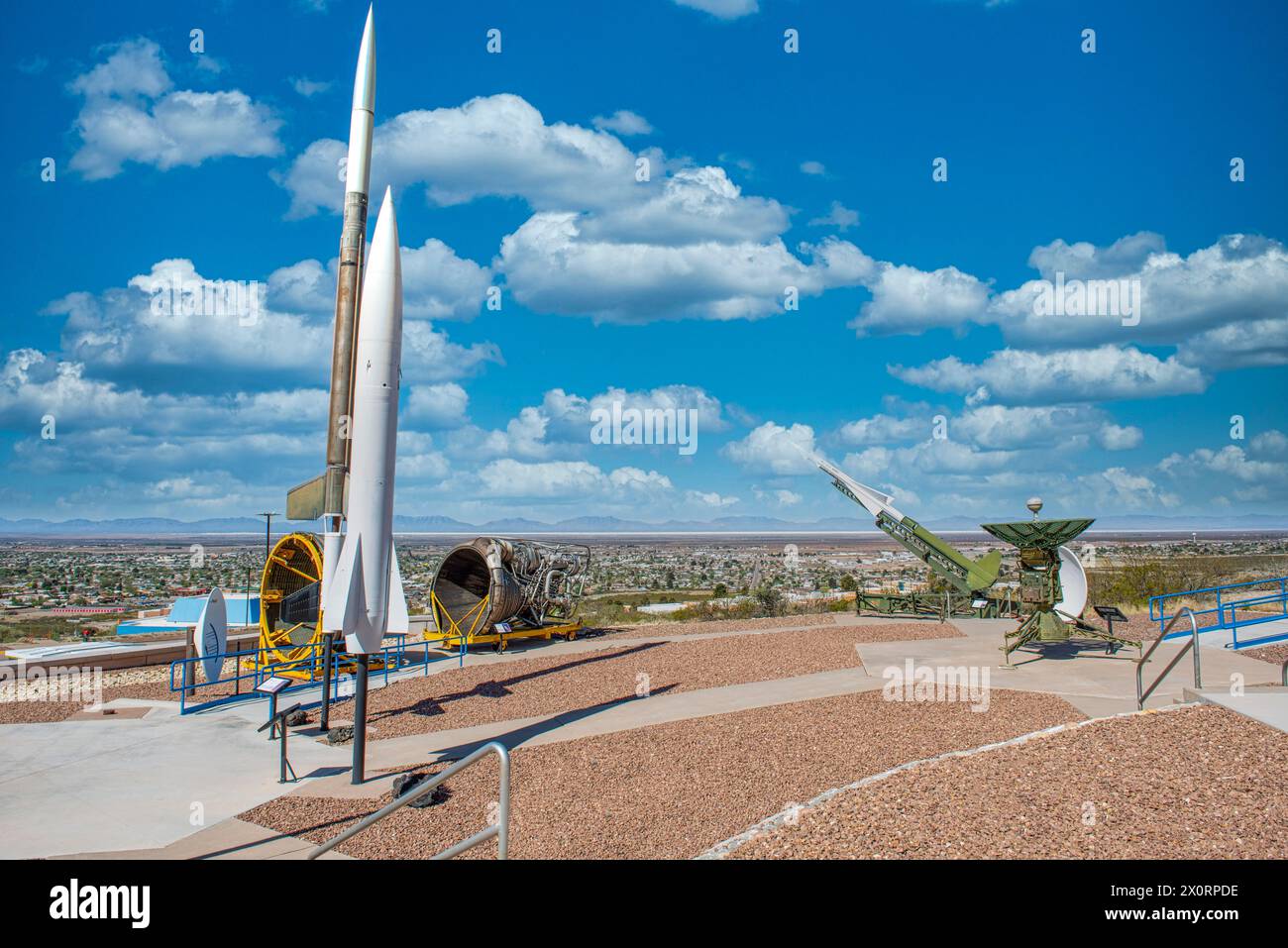 Collezione di razzi presso il Museo di storia dello spazio di Alamogordo nel nuovo Messico Foto Stock