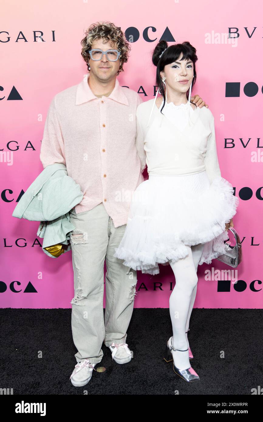 Lee Martin e Claudia Cassina assistono agli arrivi del "MOCA Gala" al Geffen Contemporary al MOCA di Los Angeles, CALIFORNIA, il 13 aprile 2024. (Foto di Corine Solberg/SipaUSA) Foto Stock