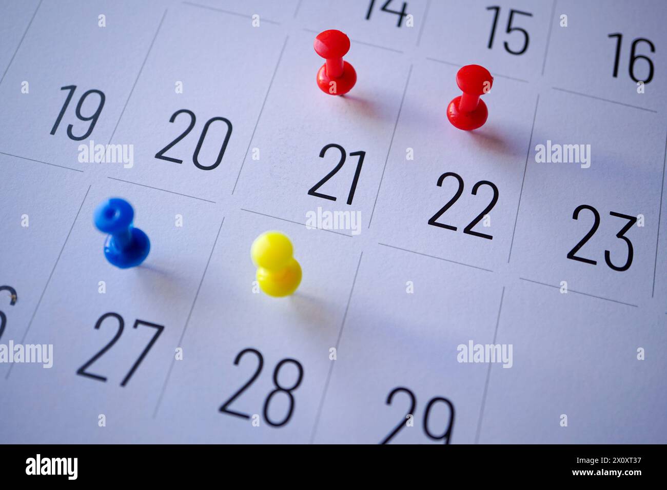 Disegnare il perno sul calendario, giorni del mese Foto Stock