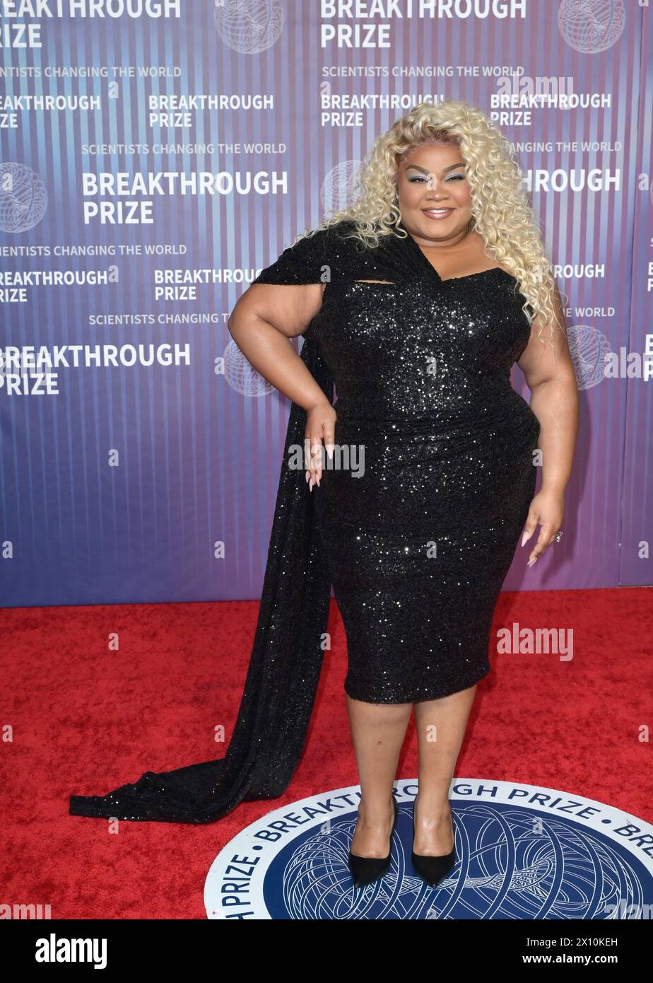 Los Angeles, Stati Uniti. 13 aprile 2024. LOS ANGELES, STATI UNITI. 13 aprile 2024: Davine Joy Randolph ai premi Breakthrough 2024 all'Academy Museum. Crediti fotografici: Paul Smith/Alamy Live News Foto Stock