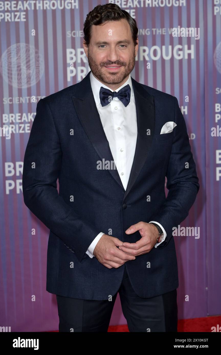 Los Angeles, Stati Uniti. 13 aprile 2024. LOS ANGELES, STATI UNITI. 13 aprile 2024: Edgar Ramirez al Breakthrough Prize Awards 2024 all'Academy Museum. Crediti fotografici: Paul Smith/Alamy Live News Foto Stock