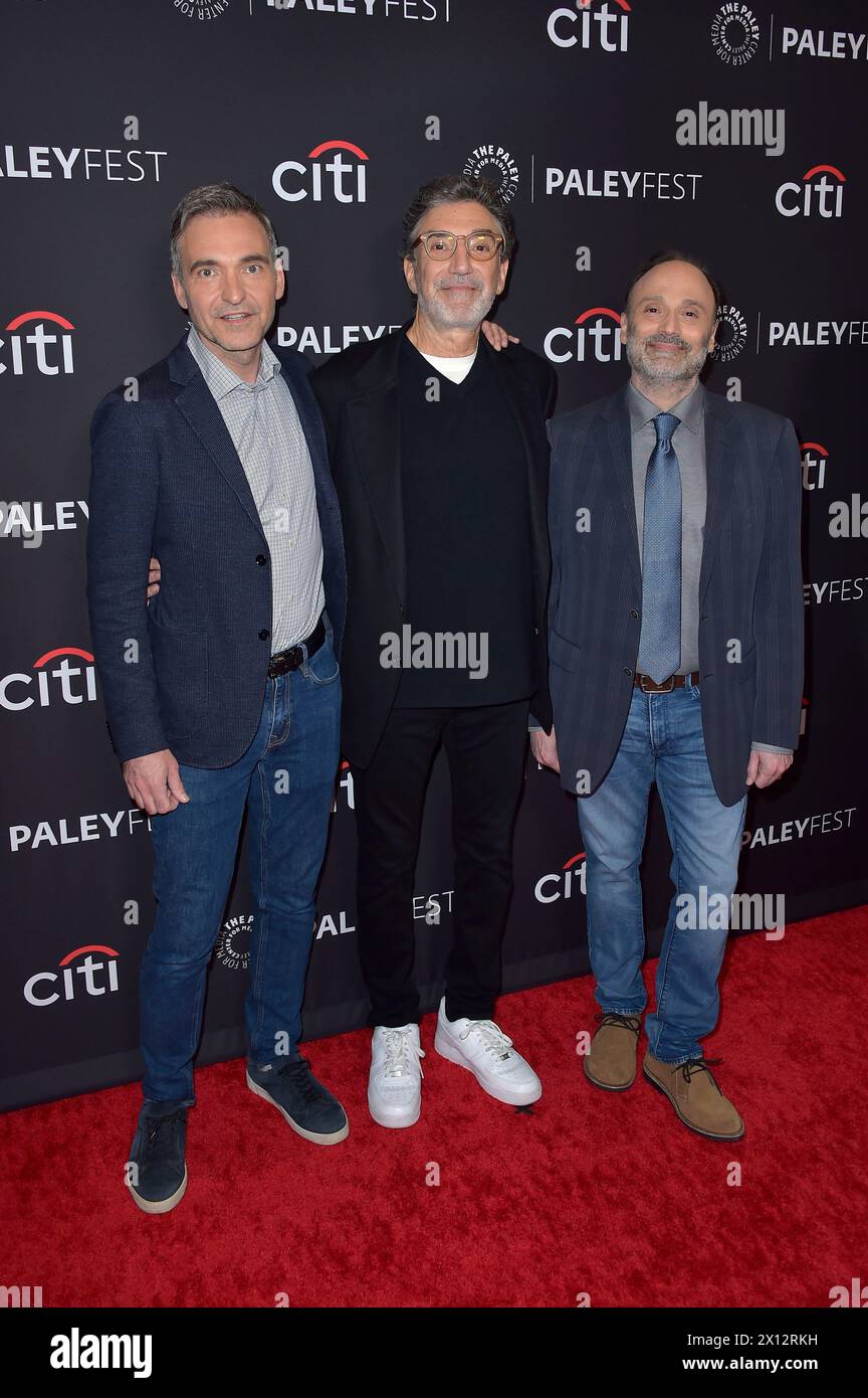 Steve Holland, Chuck Lorre e Steven Molaro beim Screening der CBS serie TV 'Young Sheldon' auf dem 41. Paleyfest 2024 m Dolby Theatre. Los Angeles, 14.04.2024 Foto Stock
