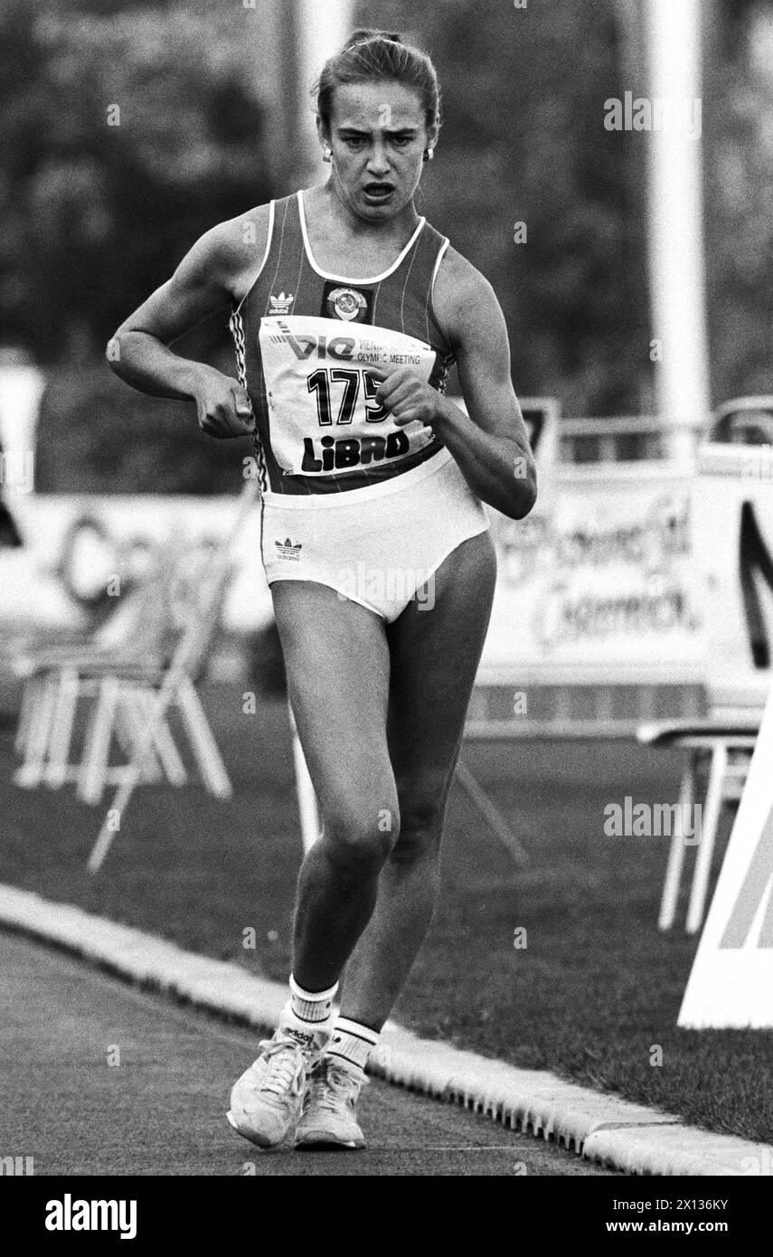 Olympia Athletics Meeting a Schwechat, Austria, il 5 settembre 1990. Nella foto: Nadeschda Rjaschkina (URSS), vincitrice del percorso di 5000 metri. - 19900905 PD0008 - Rechteinfo: Diritti gestiti (RM) Foto Stock