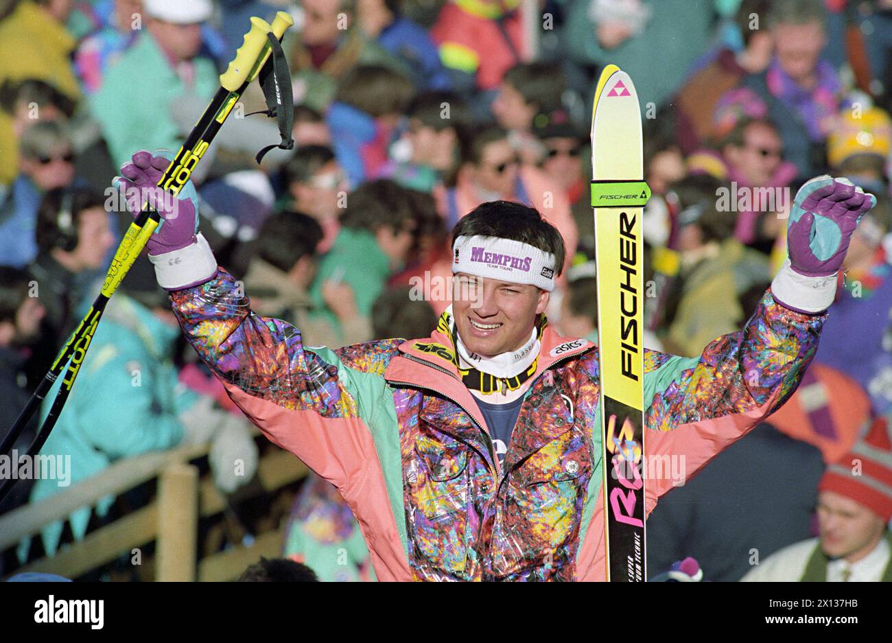 Concorso combinato maschile ai Campionati del mondo di Sci Alpino Saalbach-Hinterglemm dal 22 gennaio al 3 febbraio 1991. Nella foto: Stephan Eberharter (Austria, L) vince l'oro. - 19910123 PD0005 - Rechteinfo: Diritti gestiti (RM) Foto Stock