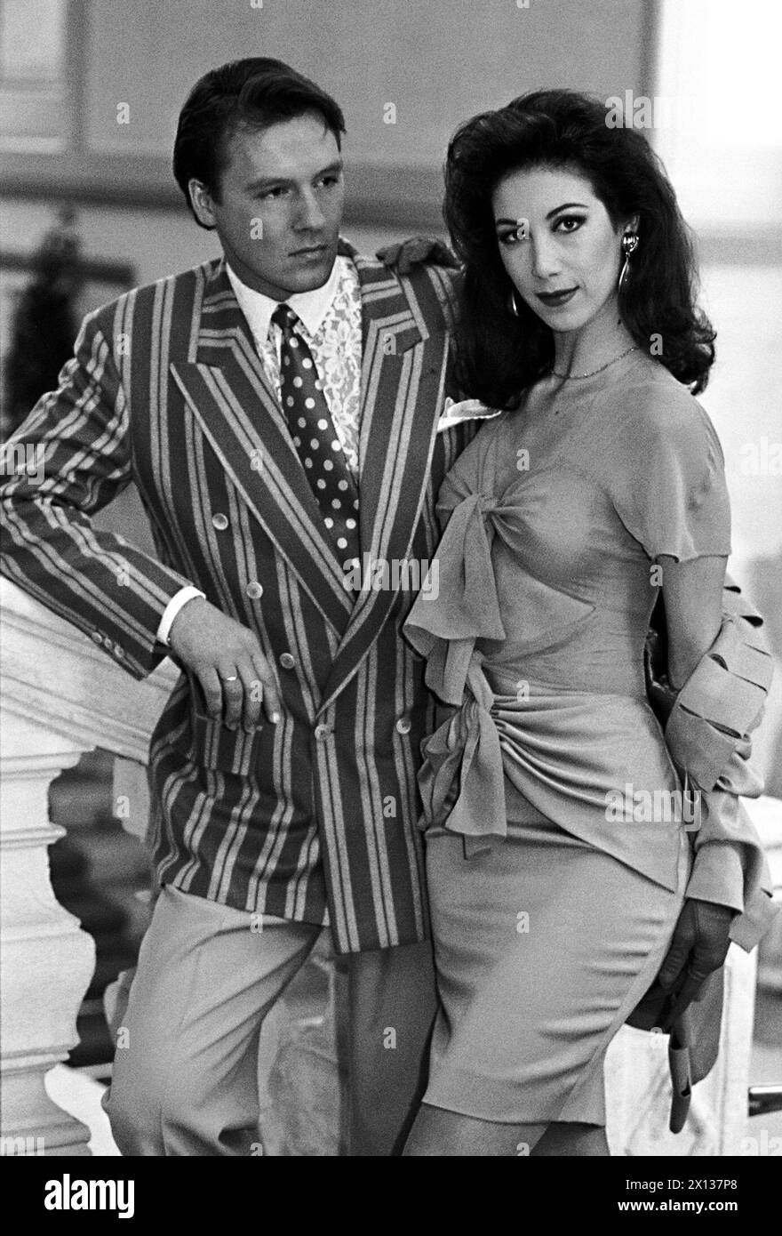 Vienna il 5 marzo 1991: Presentazione della moda viennese per la stagione primavera/estate 1991 al Palais Auersperg. - 19910305 PD0005 - Rechteinfo: Diritti gestiti (RM) Foto Stock