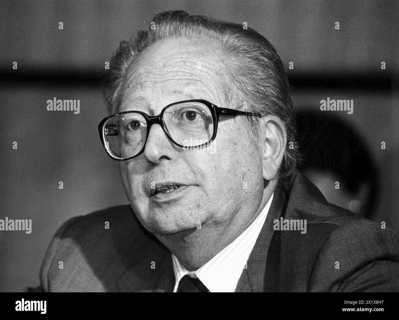 Direttore della delegazione di IAEAÄs Iraq, Maurizio Zifferero, catturato il 4 ottobre 1991. - 19911004 PD0005 - Rechteinfo: Diritti gestiti (RM) Foto Stock