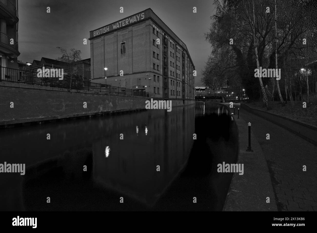 L'edificio dei corsi d'acqua britannici sul Canale di Nottingham e Beeston, Castle Wharf, zona Waterfront della città di Nottingham, Nottinghamshire, Inghilterra, Regno Unito Foto Stock