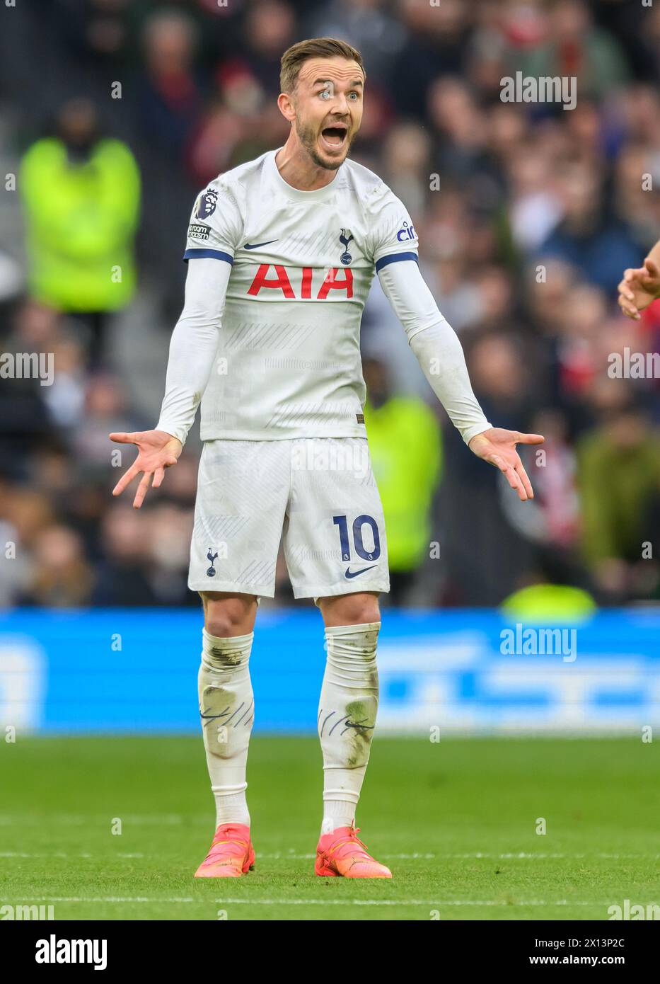 7 aprile 2024 - Tottenham Hotspur V Nottingham Forest - Premier League - Tottenham Hotspur Stadium. James Maddison in azione. Foto : Mark Pain / Alamy Live News Foto Stock