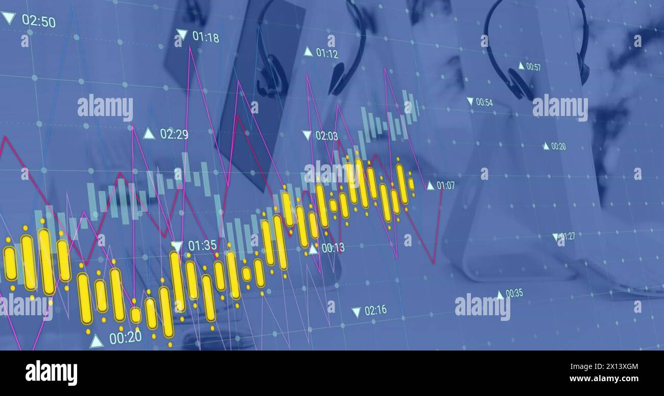Immagine dell'elaborazione dei dati finanziari su computer Foto Stock