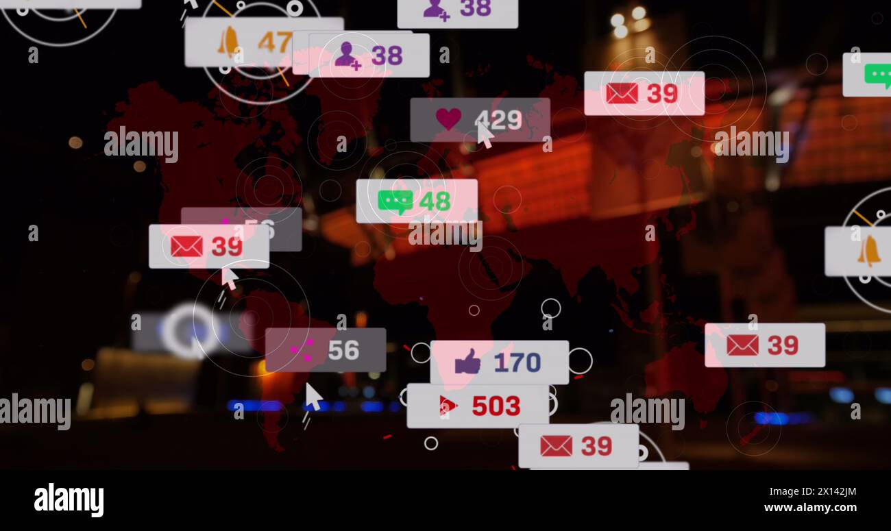 Immagine delle notifiche dei social media sulla mappa del mondo e sulle luci della città di notte Foto Stock