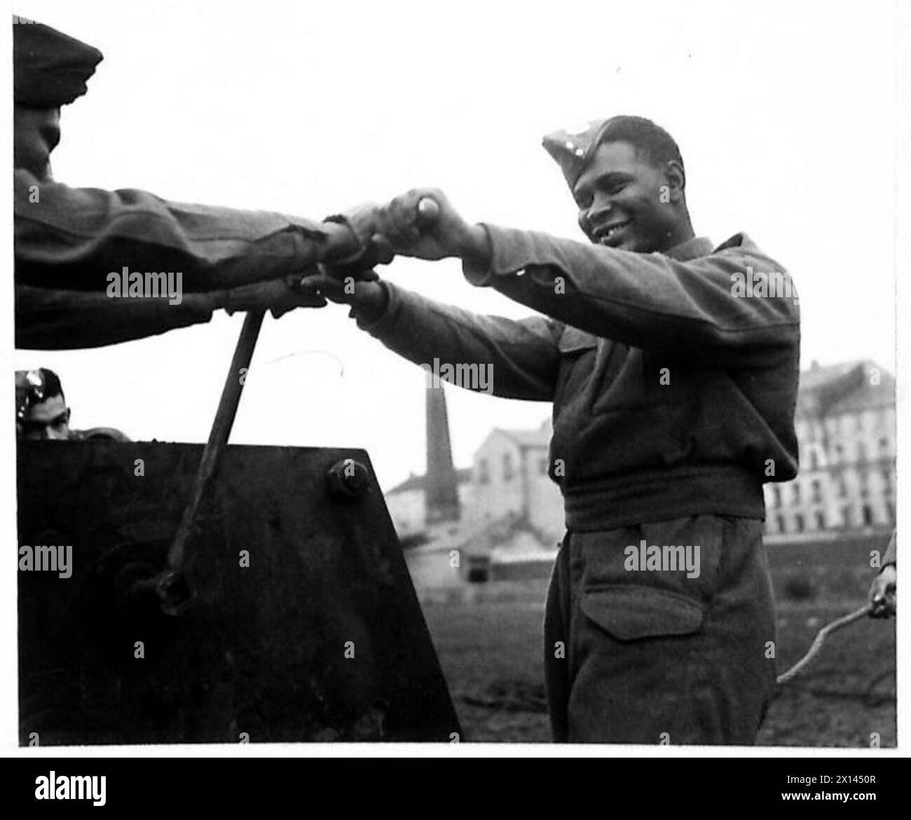 Sapper Barrett di Kingstown fa parte delle truppe coloniali che servono nell'esercito britannico all'interno del paese. Foto Stock