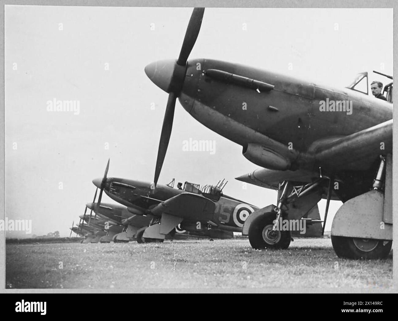 Gli aerei Boulton Paul Defiant del No. 264 Squadron sono di stanza a Kirton in Lindsey, Lincolnshire nell'agosto 1940, partecipando alle operazioni durante la Battaglia d'Inghilterra. Foto Stock
