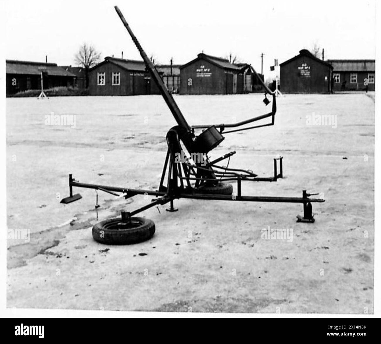 Un cannone antiaereo è esposto come parte dell'equipaggiamento utilizzato da una divisione aviotrasportata. Foto Stock