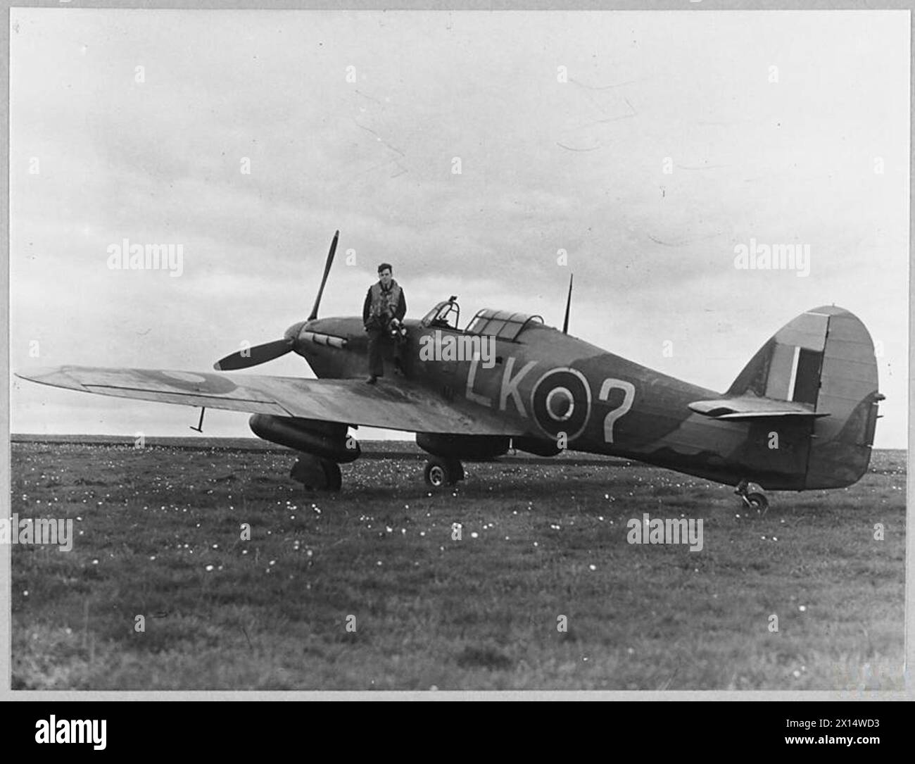 HURRICANE (HAWKER) MARK IIC - motore Rolls-Royce XX da 1460 cv. N. 87 Squadron (Province Unite) RAF. Ufficio pilota F W Mitchell Foto Stock