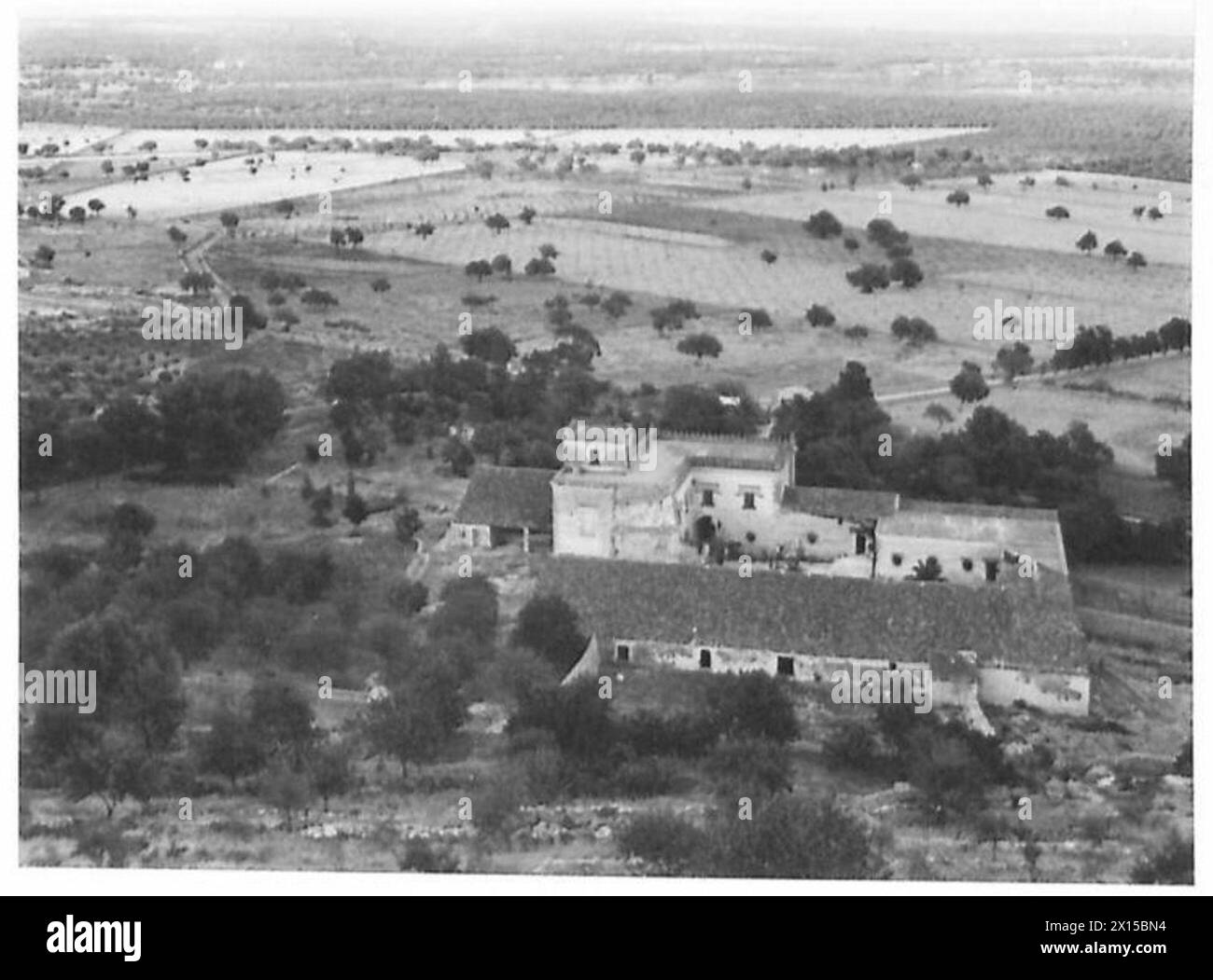 Una visione generale della campagna vicino a Cassibile mostra le operazioni dell'esercito britannico nel 1942-1946 in Nord Africa, Sicilia, Italia, Balcani e Austria Foto Stock