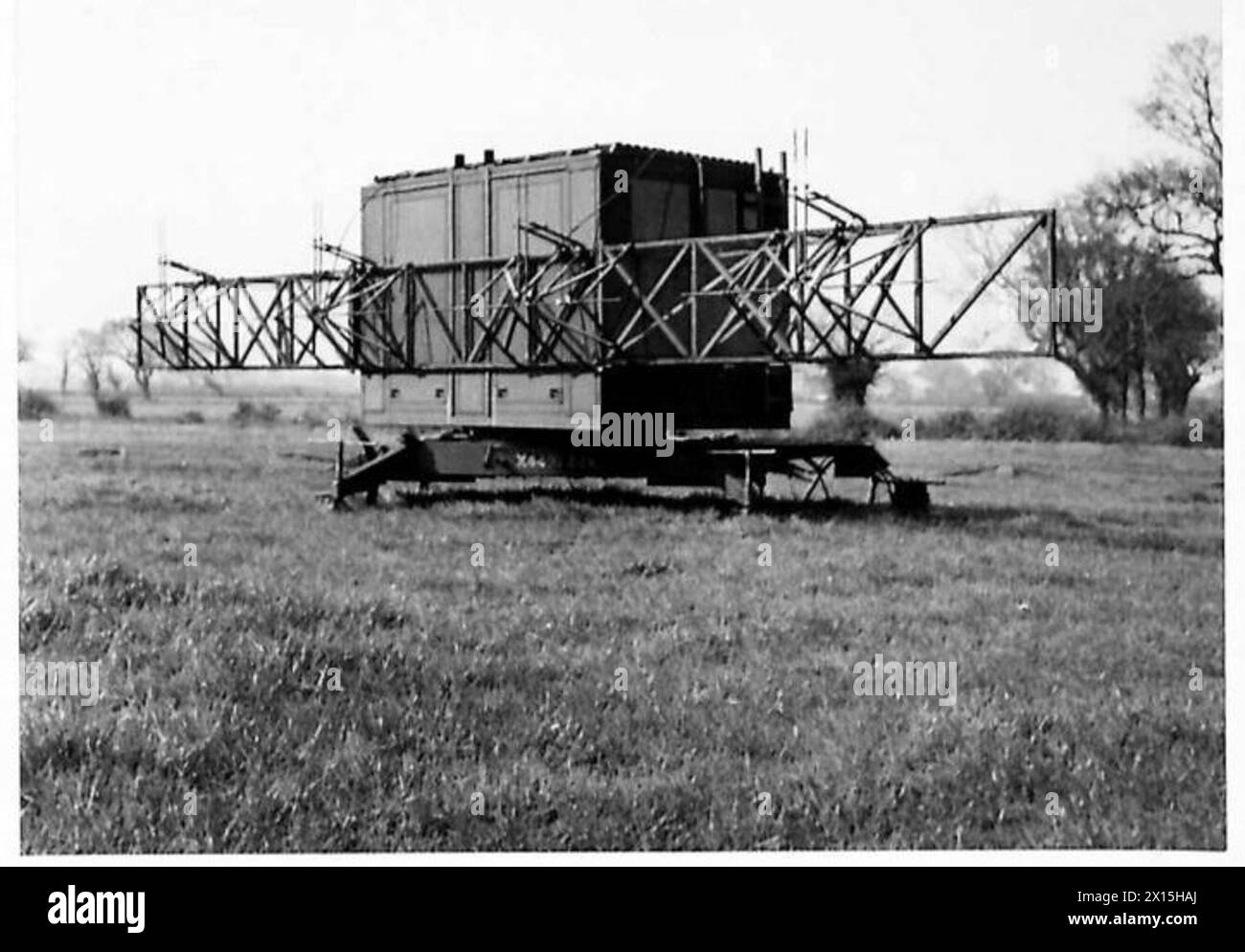 Fotografia che mostra le antenne dei trasmettitori alla GL Big Ben Station D1 di Southwold, gestita dall'esercito britannico. Foto Stock