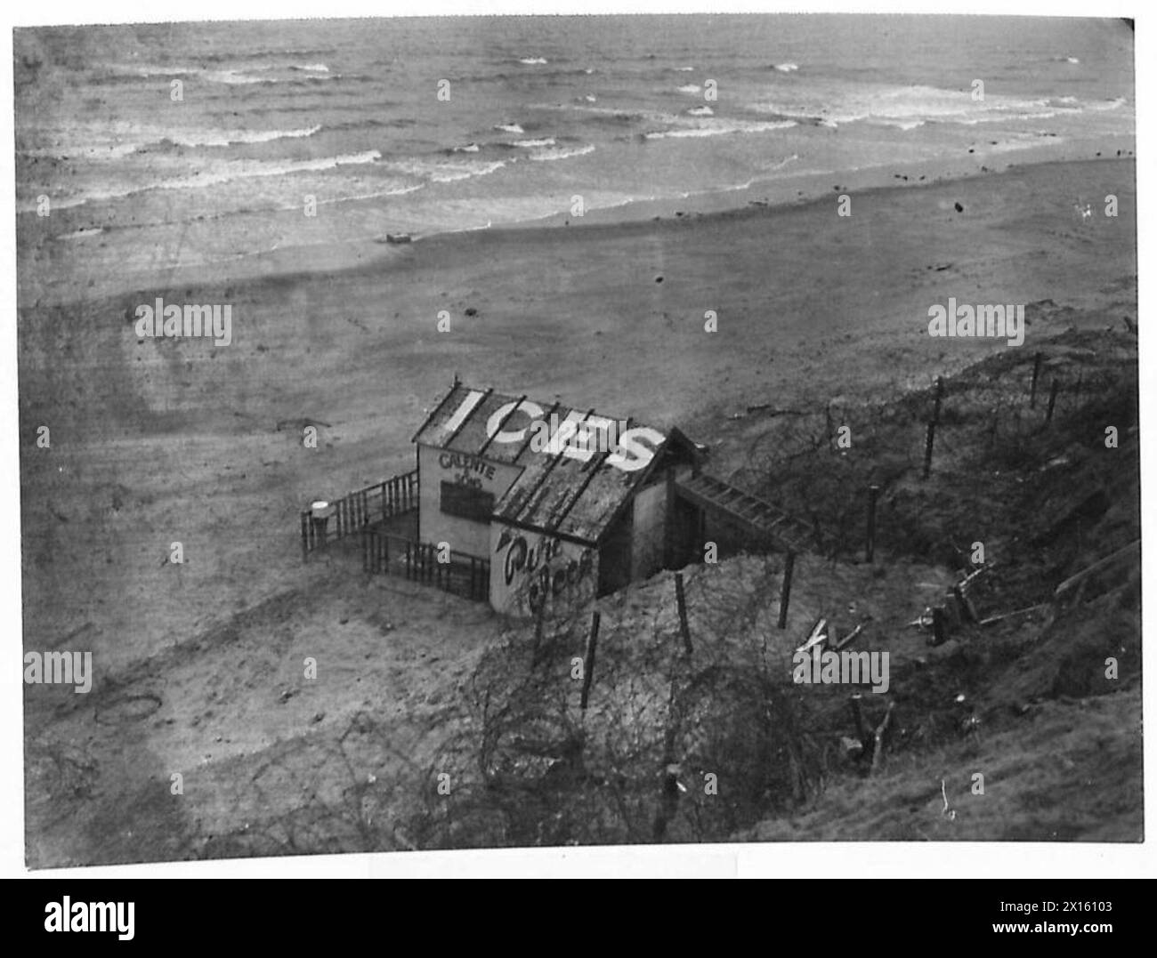 I punti di forza mimetizzati nel Northern Command sono posizioni fortificate progettate per fondersi con l'ambiente circostante, fornendo protezione e vantaggio strategico al personale dell'esercito britannico. Foto Stock