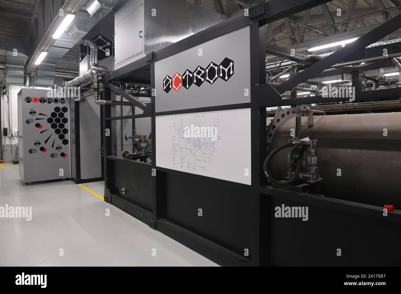 Vlkos, Repubblica Ceca. 15 aprile 2024. Presentazione della ricombinazione termica analiticamente controllata della materia organica ACTROM a Vlkos, Repubblica Ceca, 15 aprile 2024. La tecnologia di conversione dei rifiuti organici in gas industriali di qualità controllata. Sistema di separazione dei gas basato su gascromatografia preparativa. Idrogeno proveniente dalla tecnologia dei rifiuti. Crediti: Ludek Perina/CTK Photo/Alamy Live News Foto Stock