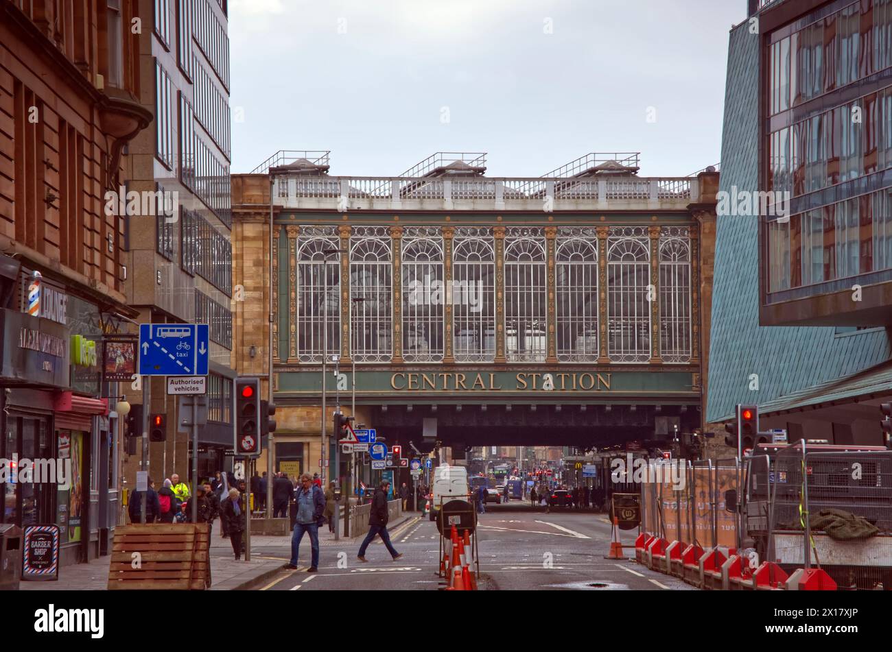 Hielanman's Umbrella, soprannome locale per il ponte ferroviario con pareti in vetro, Central Station, Argyle Street, Glasgow, Scozia, REGNO UNITO Foto Stock