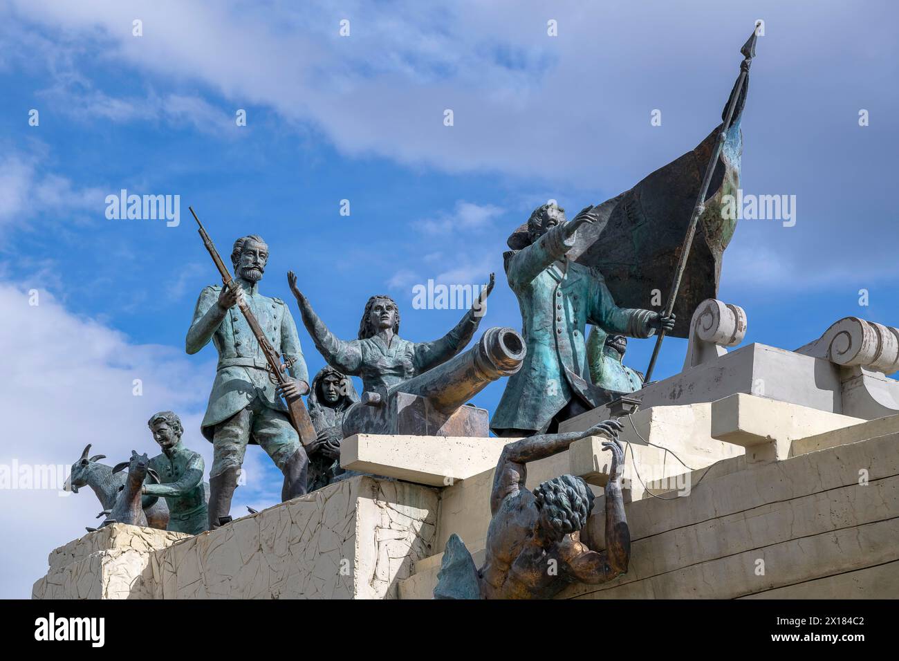 Monumento A Tripulantes Galeta Ancud, monumento ai membri dell'equipaggio della goletta Ancud 1843 sullo stretto di Magellano, Punta Arenas, città in Foto Stock