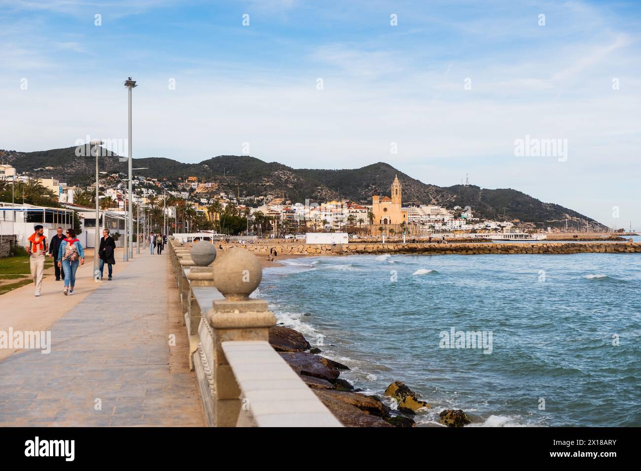 Promenade a Sitges, Spagna, Europa Foto Stock