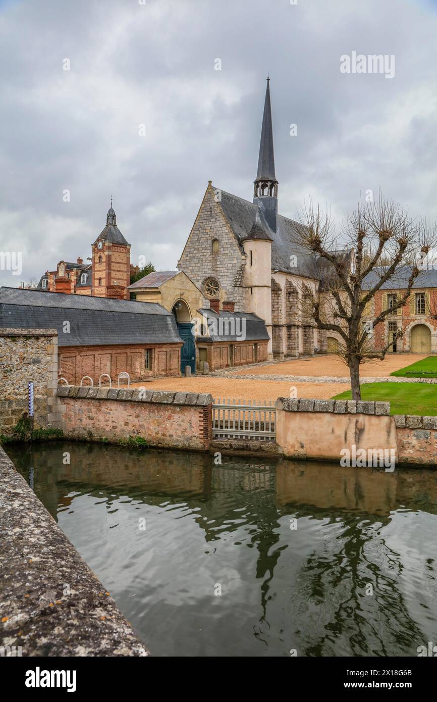 Chateau de Maintenon sul fiume Eure, dipartimento Eure-et-Loir, regione Centre-Val de Loire, Francia Foto Stock