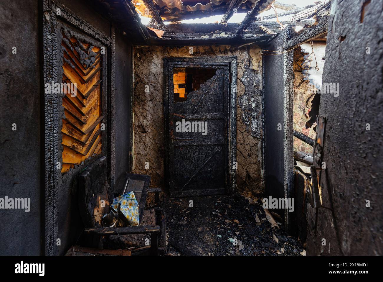 Interni bruciati. Conseguenze del fuoco. Foto Stock