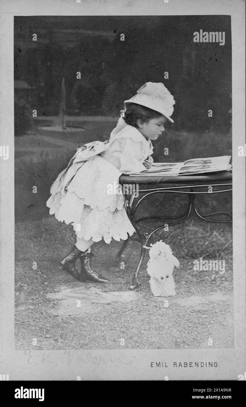 Marie Valerie, arciduchessa d'Austria, immagine dei bambini, 1873 - 18730101 PD0088 - Rechteinfo: Rights Managed (RM) Foto Stock