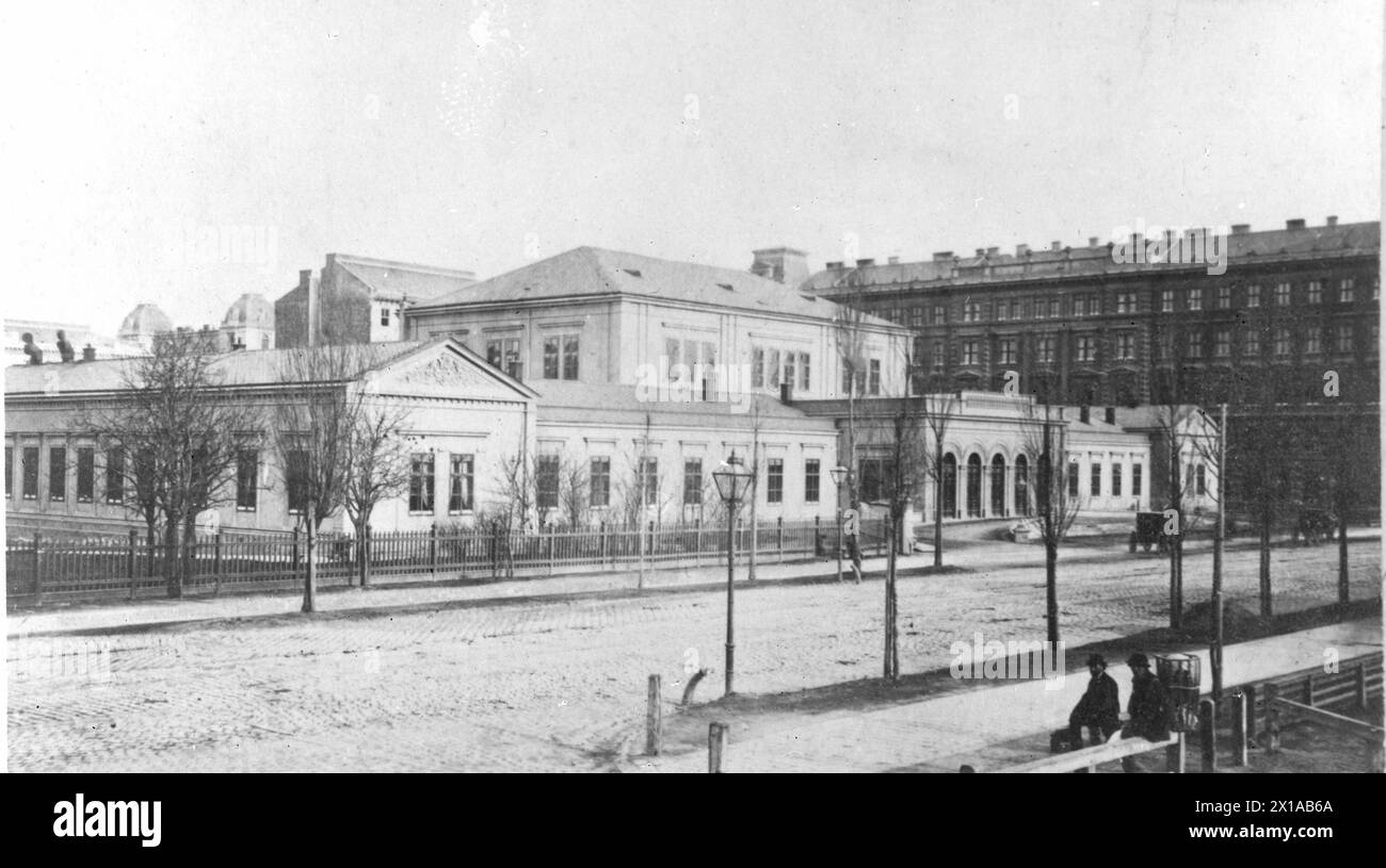 Vienna 9, Waehringerstrasse (via Waehringer), Vecchia camera dei rappresentanti, vista da sinistra, 1883 - 18830101 PD0209 - Rechteinfo: Diritti gestiti (RM) Foto Stock