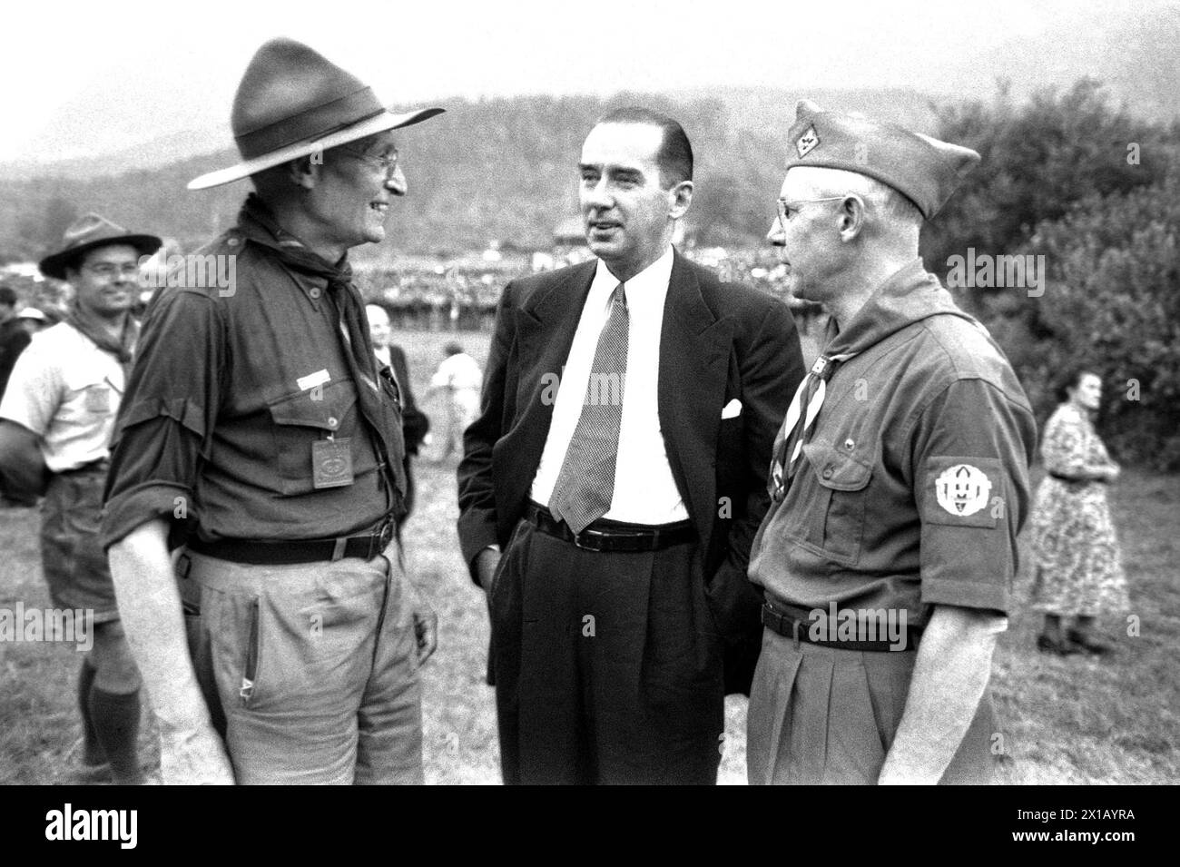 Pathfinder, jamboree: 7° incontro mondiale a Bad-Ischl 1951. G. Reinin House, leader dell'austriaco, W. Younger Donelly and A. Schuck, 1951 - 19510101 PD1465 - Rechteinfo: Rights Managed (RM) Foto Stock
