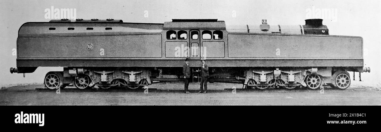 Una locomotiva a turbina Reid MacLeod costruita dalla North British Locomotive Company Ltd e in vista nel Palazzo dell'Ingegneria alla British Empire Exhibition. Da una pubblicazione originale datata 15 maggio 1924, questo aiuta a dare un'idea del trasporto pubblico, e in particolare delle ferrovie, degli anni '1920 Foto Stock