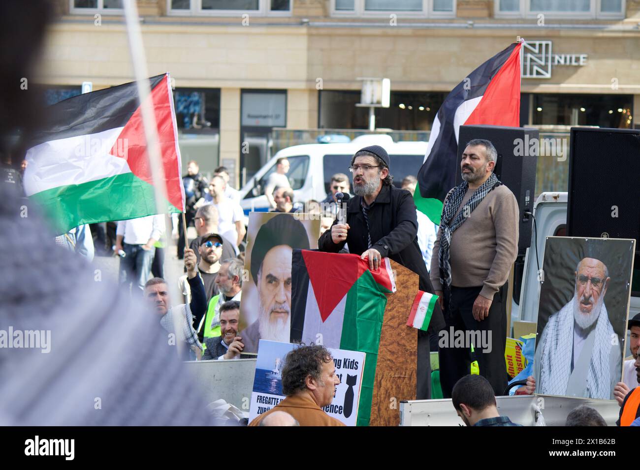 Francoforte, Germania, 6 aprile 2024. Dimostrazione di “fermare la guerra” a sostegno di Gaza. Foto Stock