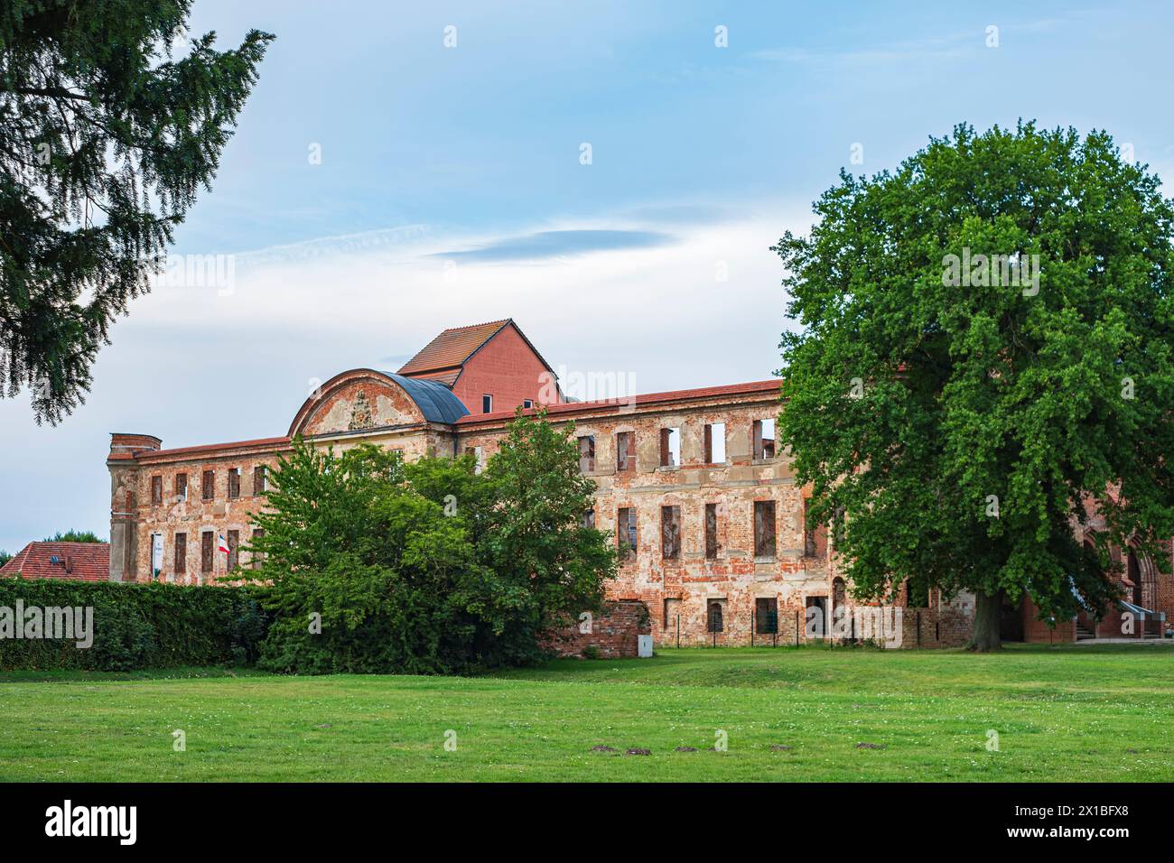 Palazzo Dargun e Abbazia, risalente alla fine del XVII secolo nella sua forma attuale, Meclemburgo-Pomerania Occidentale, Germania. Foto Stock