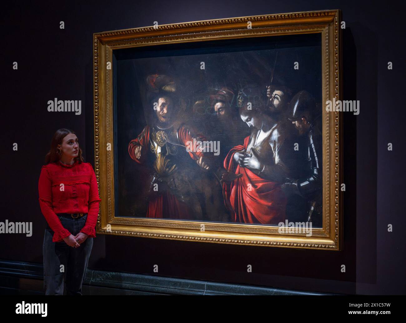 National Gallery, Londra, Regno Unito. 16 aprile 2024. La Galleria Nazionale espone l'ultimo dipinto di Caravaggio (Michelangelo Merisi da Caravaggio (1571-1610), non visto nel Regno Unito per quasi 20 anni. Il Martirio di Sant'Ursula, 1610, generosamente prestato dalla Collezione intesa Sanpaolo (gallerie d'Italia - Napoli) è esposto insieme ad un'altra opera tardiva dell'artista italiano della Collezione della Galleria Nazionale, Salome riceve il Capo di Giovanni Battista, circa 1609-2010. La mostra si svolge dal 18 aprile al 21 luglio 2024. Immagine: Michelangelo Merisi da Caravaggio, il Martirio di Sant'Orsola, 1 Foto Stock