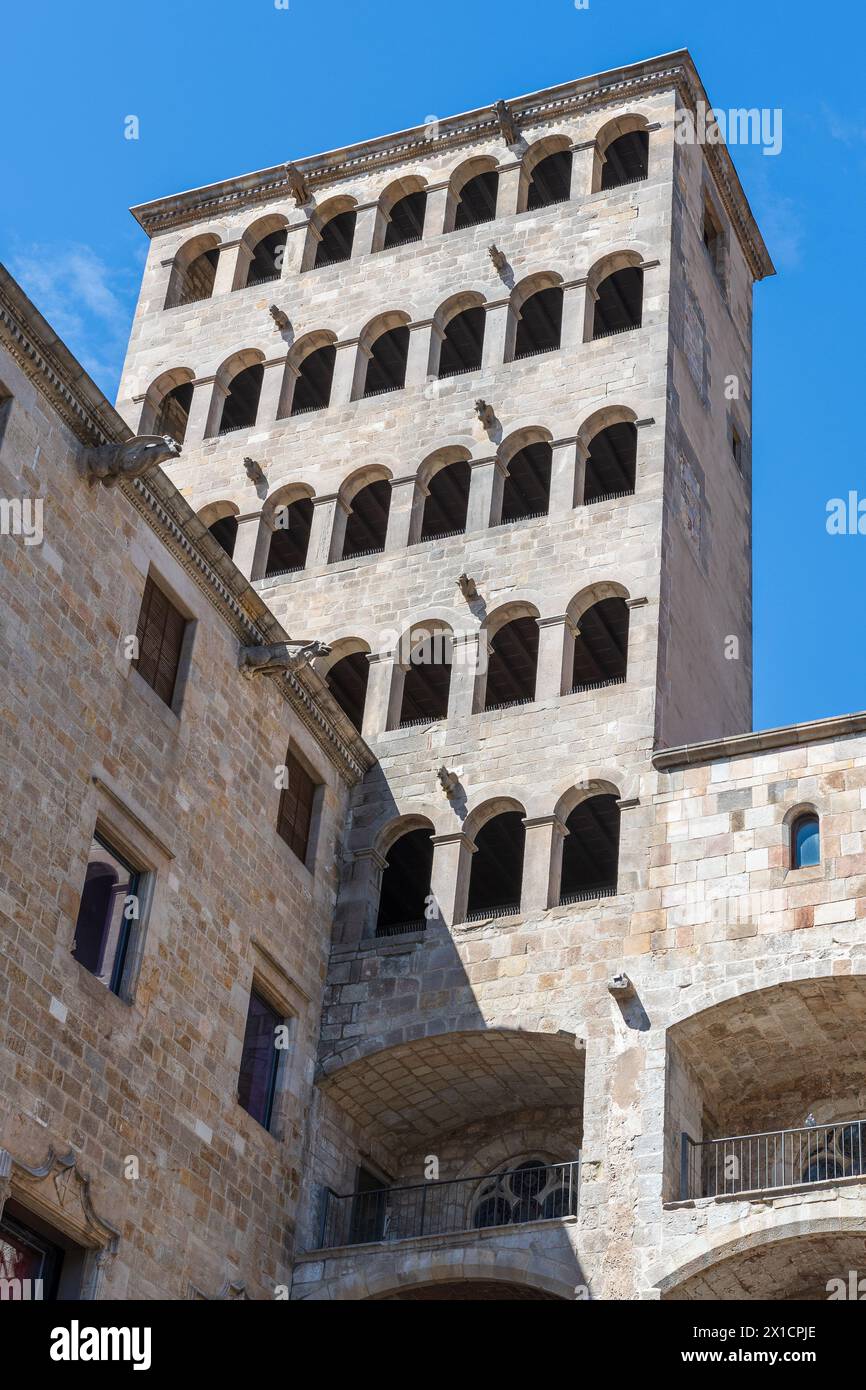 Barcellona, Spagna, Plaza del Rei: Mirador del Rei Martí, situato accanto al Palau del Lloctinent. Foto Stock