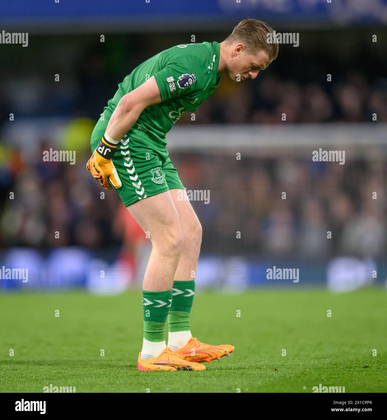 Chelsea contro Everton - Premier League - Stamford Bridge. Portiere dell'Everton, Jordan. 15 aprile 2024. Pickford. Crediti immagine: Mark Pain/Alamy Live News Foto Stock
