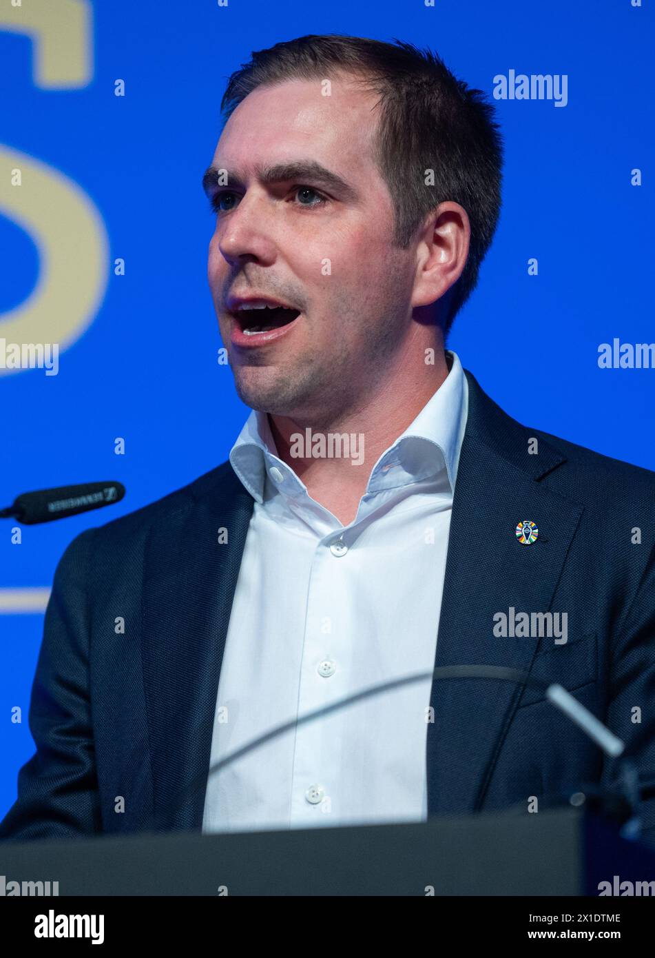 Berlino, Germania. 16 aprile 2024. Philipp Lahm, direttore del torneo UEFA EURO 2024, interviene al Congresso europeo di polizia durante un dibattito sul "Campionato europeo di calcio - garantire partite sicure”. Crediti: Christophe Gateau/dpa/Alamy Live News Foto Stock