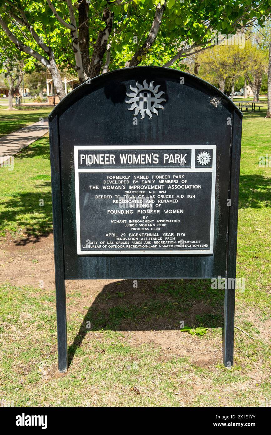 Cartello Pioneer Women's Park in bianco e nero a Las Cruces, NEW MEXICO Foto Stock