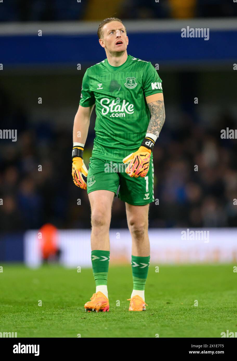 Chelsea contro Everton - Premier League - Stamford Bridge. Portiere dell'Everton, Jordan. 15 aprile 2024. Pickford. Crediti immagine: Mark Pain/Alamy Live News Foto Stock