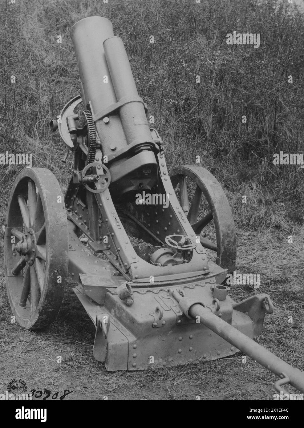 Primo piano di un cannone tedesco Minnenwerfer lungo 25 cm circa. Aprile 1918 Foto Stock