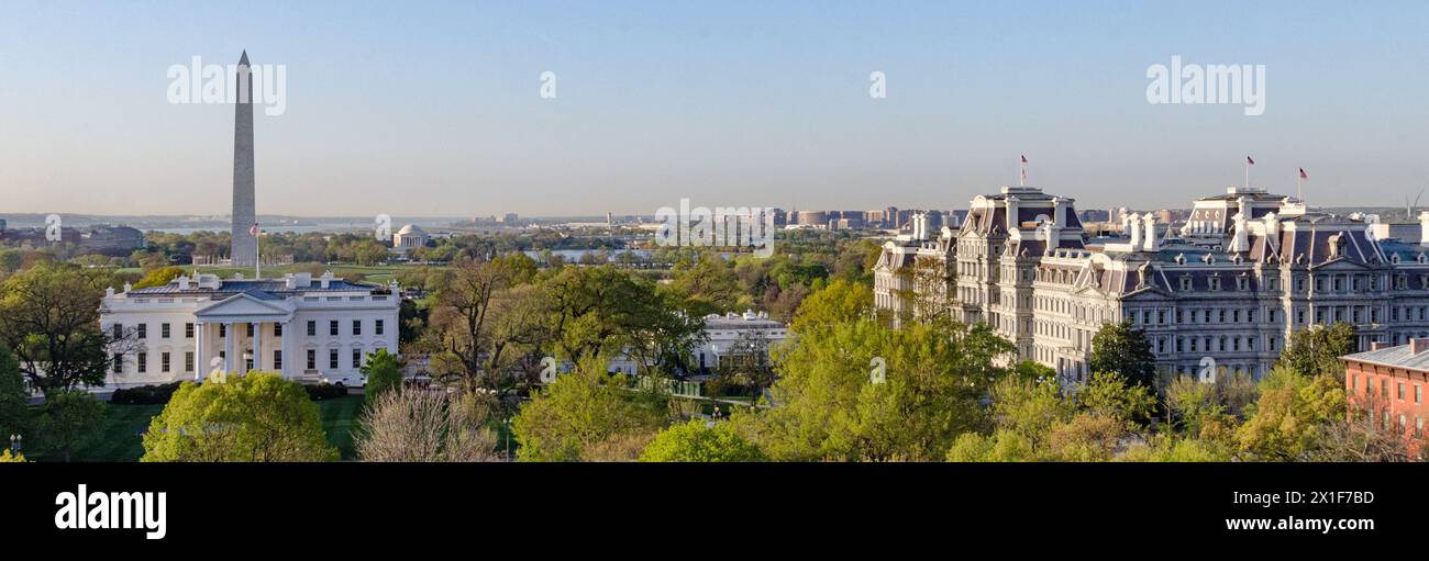 Vista di Washington DC che mostra la Casa Bianca, l'Old Executive Office Building, il Washington Monument e il Jefferson Memorial. Foto Stock