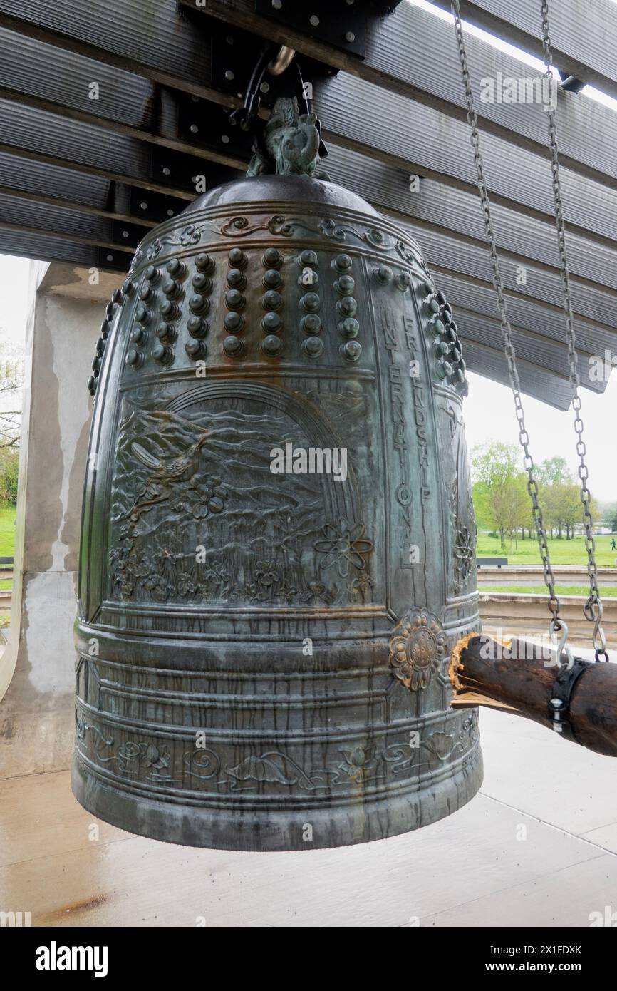 USA Oak Ridge, Tennessee, A.K. Bissel Park, International Friendship Bell e Peace Pavillion Foto Stock