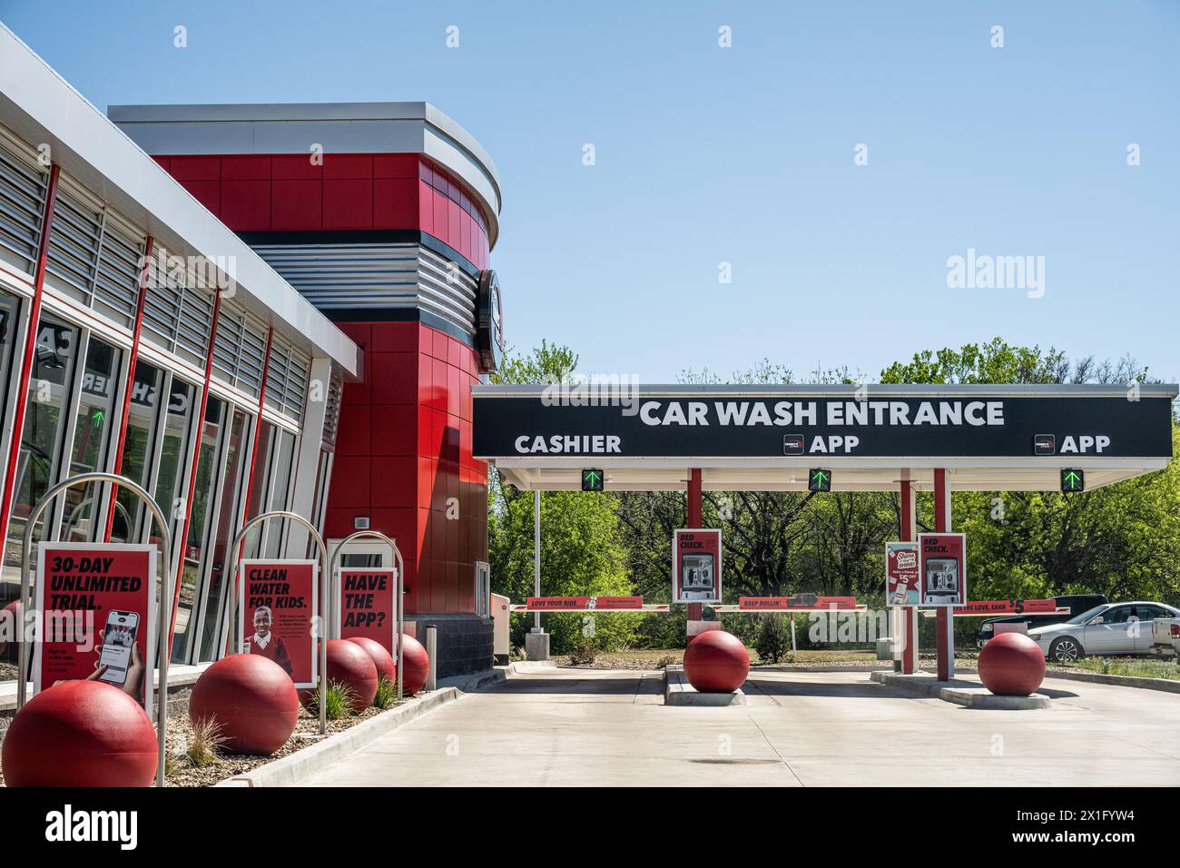 Tommy's Express Car Wash a Muskogee, Oklahoma. (USA) Foto Stock