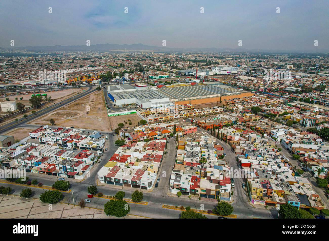 Vista aerea Alfonso Lastras Ramírez Stadium, sede della squadra di calcio professionistico messicana dell'Atletico San Luis Potosí, Messico, che gioca nella Primera División messicana, Liga MX, Liga de Expansión MX a San Luis Potosí, Messico. (Foto di Luis Gutierrez/ Norte Photo) Vista aerea Estadio Alfonso Lastras Ramírez casa de Atletico San Luis equipo de Fútbol profesional mexicano en San Luis Potosí, Mexico que juega en la Primera División de México, Liga MX, Liga de Expansión MX en San Luis Potosí Mexico. (Foto di Luis Gutierrez/Norte Photo) Foto Stock