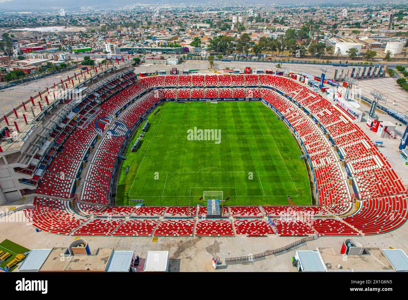 Vista aerea Alfonso Lastras Ramírez Stadium, sede della squadra di calcio professionistico messicana dell'Atletico San Luis Potosí, Messico, che gioca nella Primera División messicana, Liga MX, Liga de Expansión MX a San Luis Potosí, Messico. (Foto di Luis Gutierrez/ Norte Photo) Vista aerea Estadio Alfonso Lastras Ramírez casa de Atletico San Luis equipo de Fútbol profesional mexicano en San Luis Potosí, Mexico que juega en la Primera División de México, Liga MX, Liga de Expansión MX en San Luis Potosí Mexico. (Foto di Luis Gutierrez/Norte Photo) Foto Stock